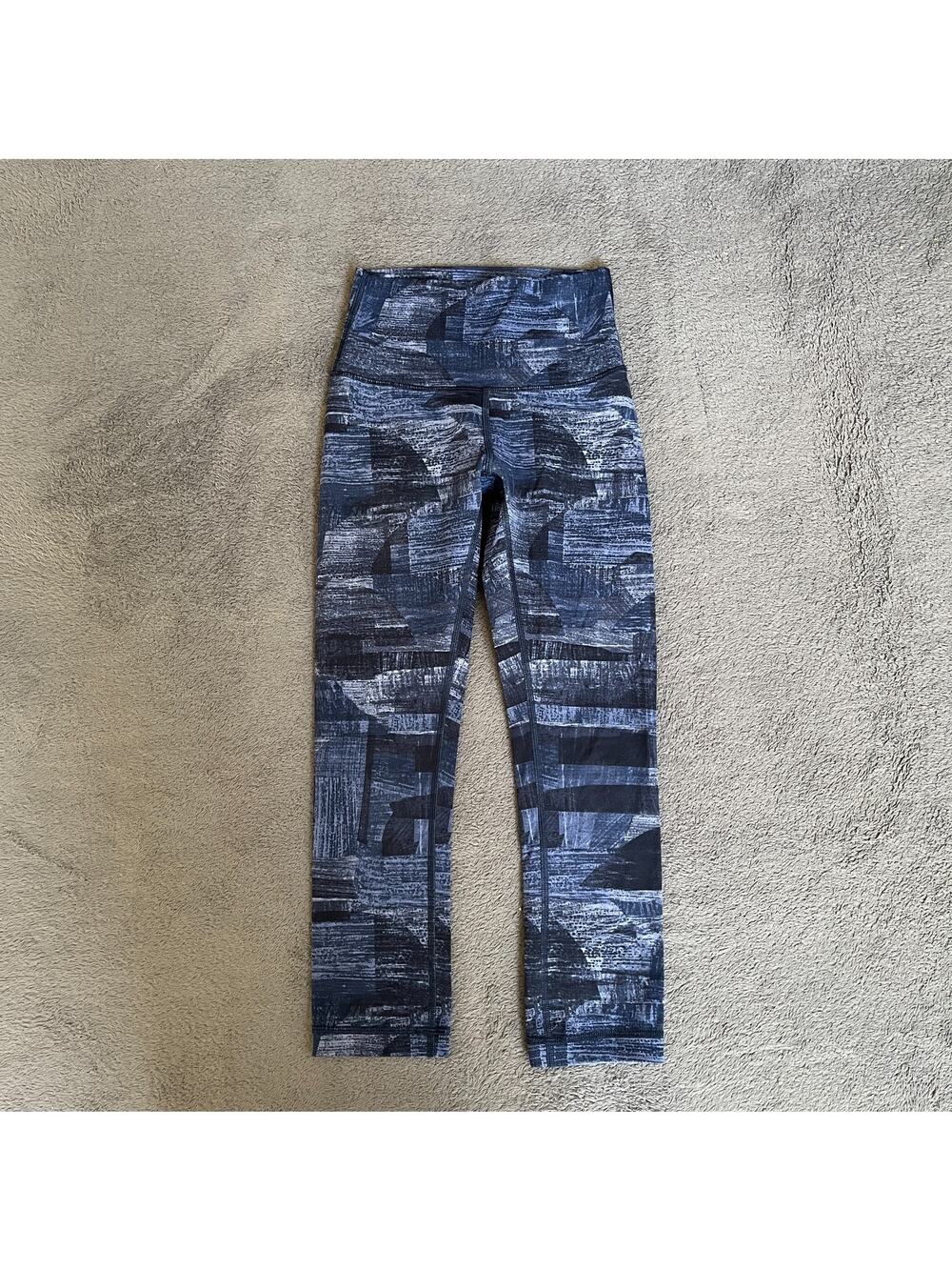 Lululemon Wunder Under Midnight Navy High Rise Waist Crop Leggings Womens Size 2